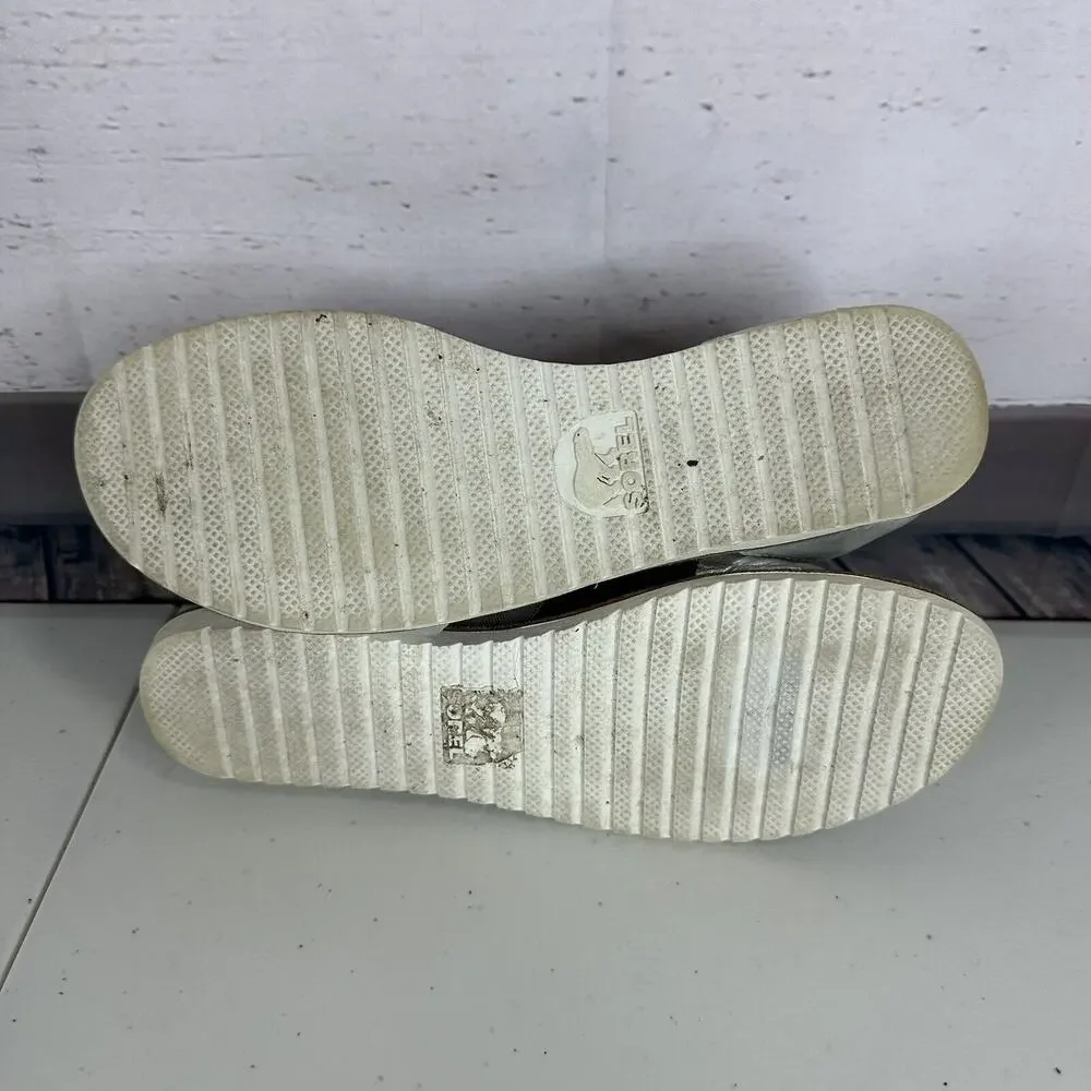 Sorel Sandals Womens 9.5 Silver Cross Strap Flat‎ Slip On Leather Ella